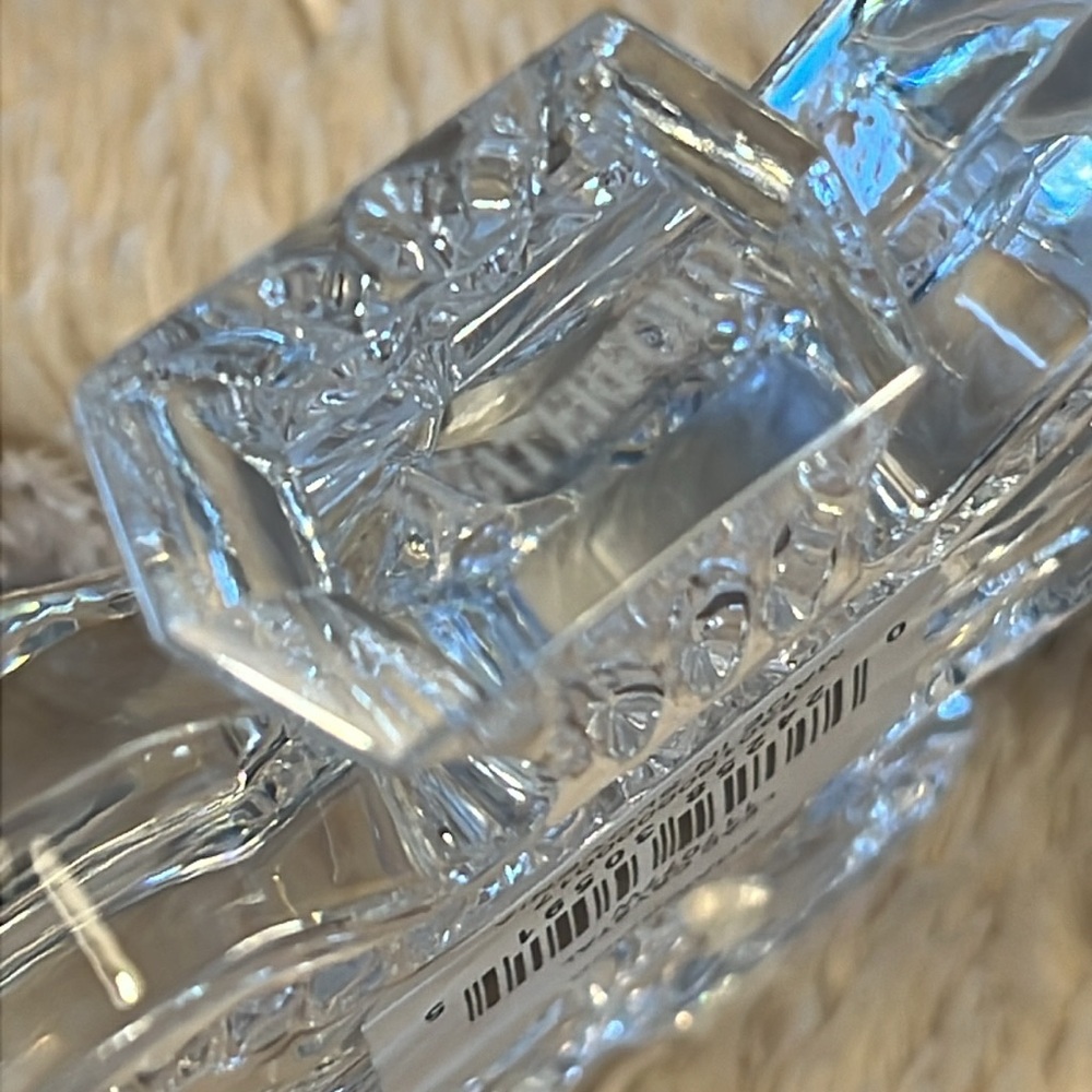 WATERFORD Crystal Shamrock - Picture 8 of 11